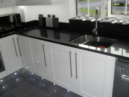 Kitchen Floor Tile Design Ideas on Kitchen And Bathroom Design Company Cirencester Area Kitchen Fitting