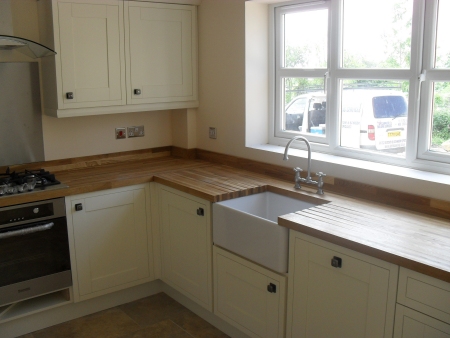 Kitchen fitters, bathroom installers Swindon, Wiltshire, solid oak block worktops fitted