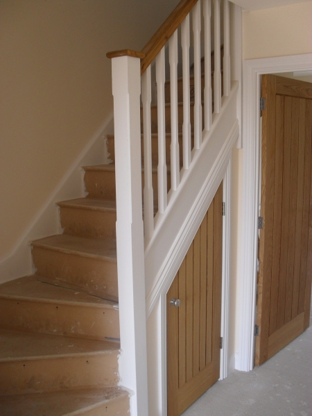 Bespoke staircases Fairford Glos, made to measure staircases Cirencester Glos, stairs made and installed in Cirencester
